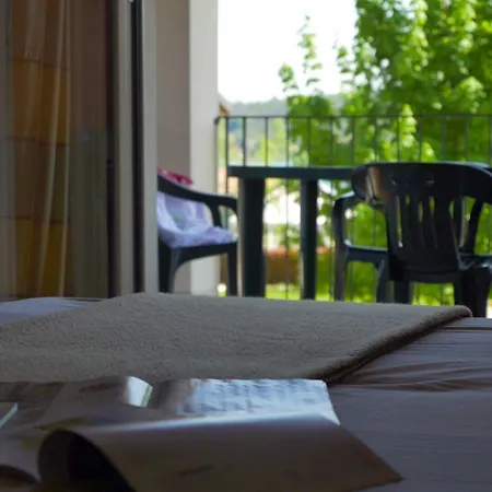 Alice Hotel apartamentowy 3*