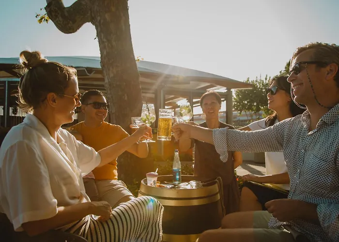 Alice Апарт-отель 3*